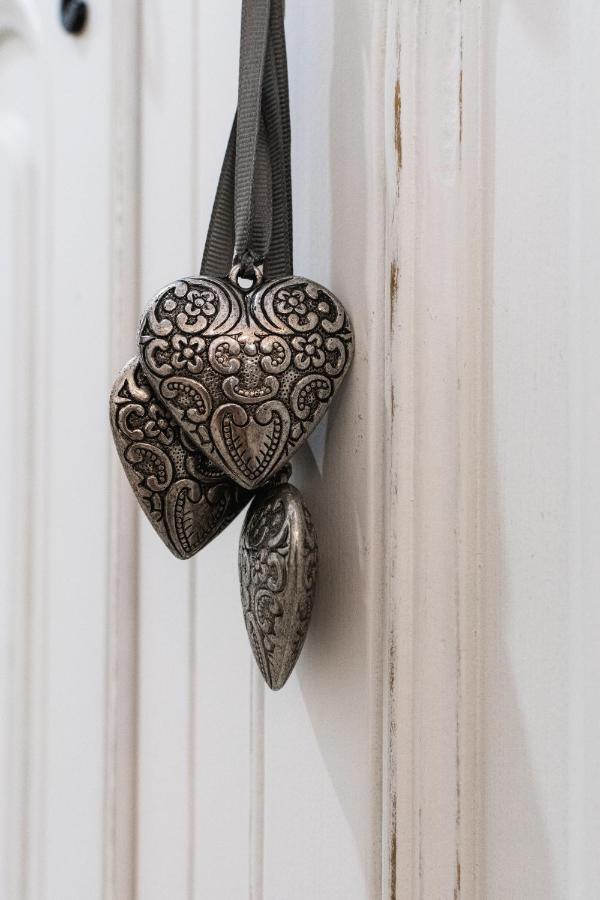 The French Boudoir Apartment Epernay Exterior photo